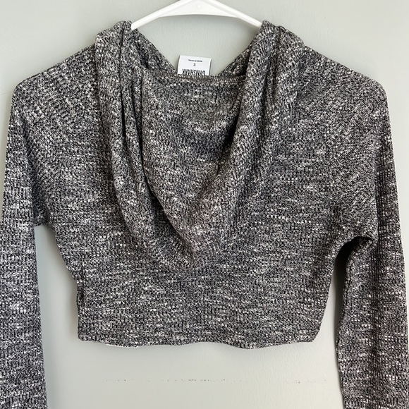Gymshark Cropped Hoodie size small - Picture 4 of 5
